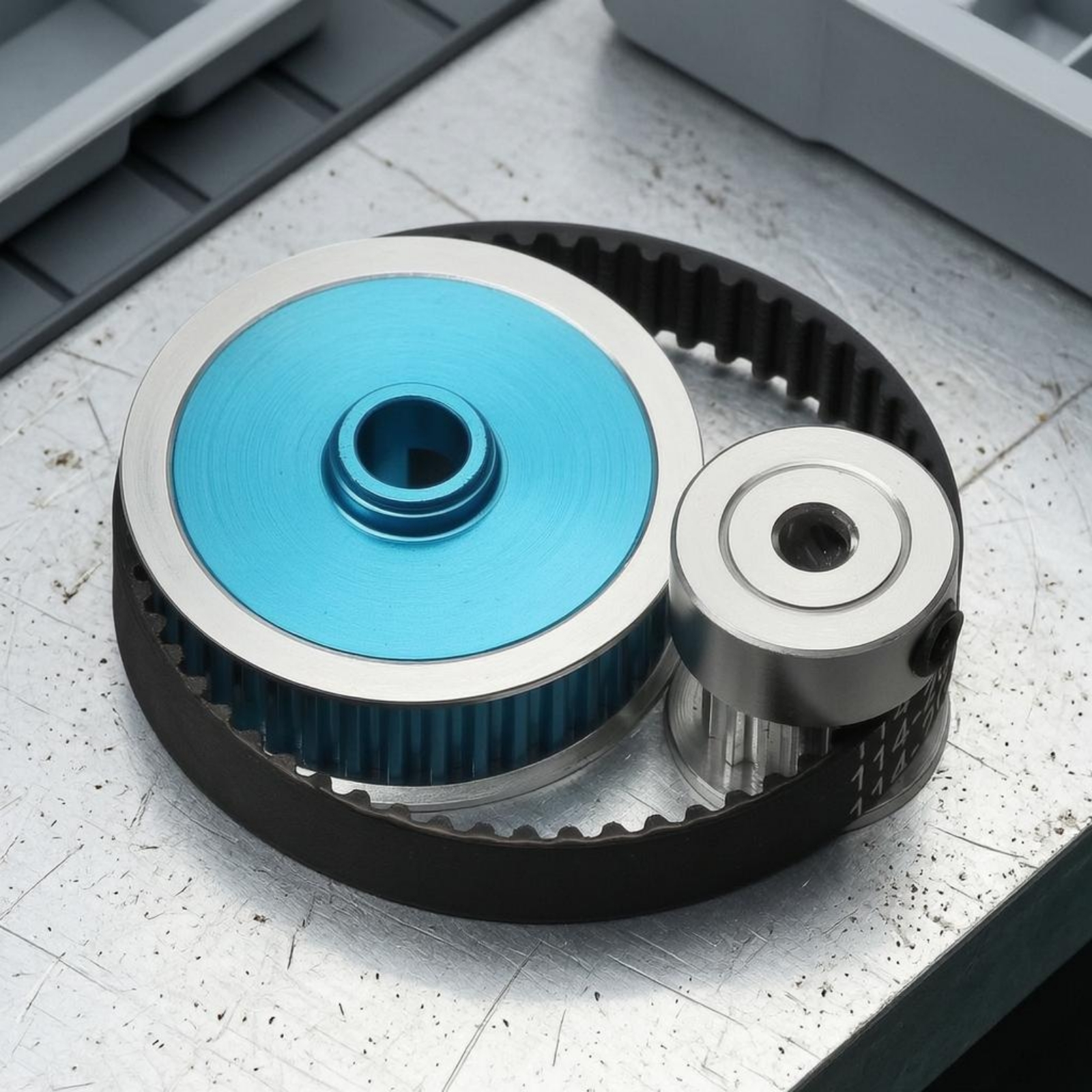TT02 Belt Drive Blue Anodized  - Running Gear Car recensione e prezzo